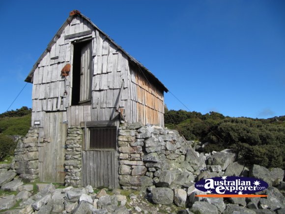 Kitchen Hut . . . CLICK TO VIEW ALL CRADLE MOUNTAIN POSTCARDS