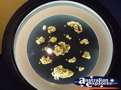 Ballarat Gold Museum Gold Nuggets . . . CLICK TO VIEW ALL BALLARAT POSTCARDS
