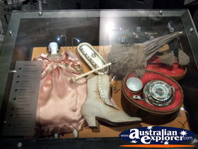 Display at Ballarat Gold Museum . . . CLICK TO VIEW ALL BALLARAT POSTCARDS
