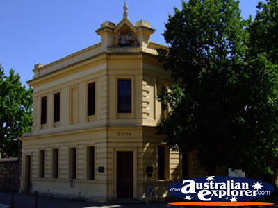 Beechworth Old Bank . . . CLICK TO VIEW ALL BEECHWORTH POSTCARDS