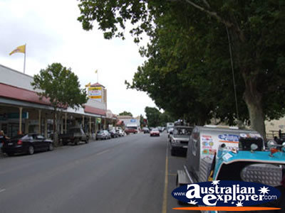 Bacchus Marsh Street . . . CLICK TO VIEW ALL BACCHUS MARSH POSTCARDS