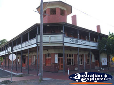Dimboola Hotel . . . CLICK TO VIEW ALL DIMBOOLA POSTCARDS