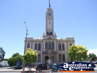 Stawell Town Hall . . . VIEW ALL STAWELL PHOTOGRAPHS