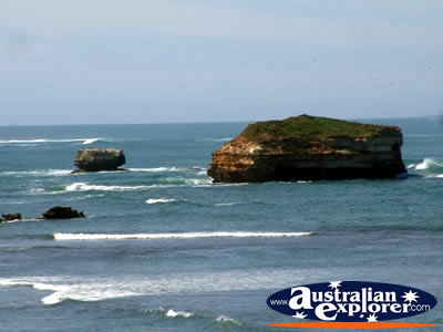 Great Ocean Road Bay of Islands Water . . . CLICK TO VIEW ALL GREAT OCEAN ROAD POSTCARDS