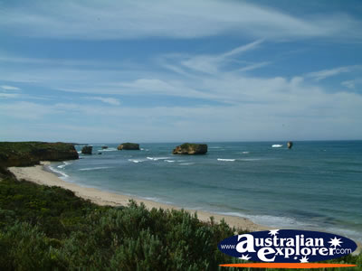 Great Ocean Road Bay of Islands Beach . . . CLICK TO VIEW ALL GREAT OCEAN ROAD POSTCARDS