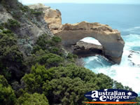 Great Ocean Road the Arch in Victoria . . . CLICK TO ENLARGE