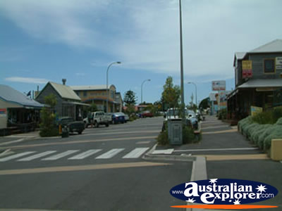 Port Campbell Street . . . VIEW ALL PORT CAMPBELL PHOTOGRAPHS