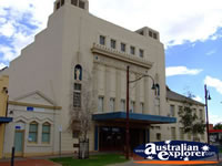 Swan Hill Town Hall . . . CLICK TO ENLARGE