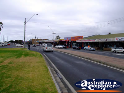 Lakes Entrance Street . . . CLICK TO VIEW ALL LAKES ENTRANCE POSTCARDS
