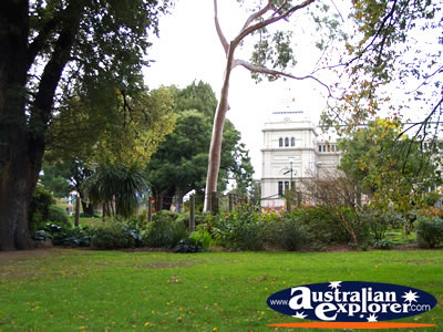 Picturesque Carlton Gardens . . . CLICK TO VIEW ALL MELBOURNE (CARLTON GARDENS) POSTCARDS