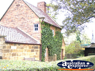 Cooks Cottage . . . CLICK TO VIEW ALL MELBOURNE (FITZROY GARDENS) POSTCARDS
