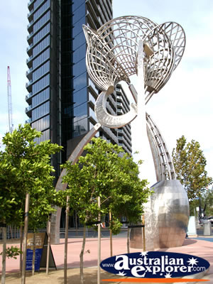 Harbour Esplanade Sculpture . . . CLICK TO VIEW ALL MELBOURNE (HARBOUR ESPLANADE) POSTCARDS