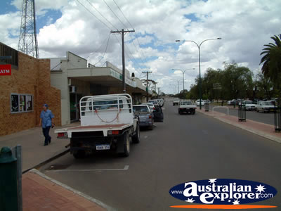 Parked Cars at Merredin Street . . . CLICK TO VIEW ALL MERREDIN POSTCARDS