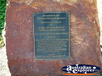 Broome Memorial to Hard Hat Divers Plaque . . . CLICK TO ENLARGE
