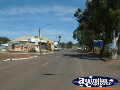 Mingenew Street and Shop . . . CLICK TO VIEW ALL MINGENEW POSTCARDS