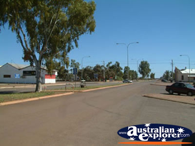 View Down Mt Magnet Street . . . CLICK TO VIEW ALL MT MAGNET POSTCARDS