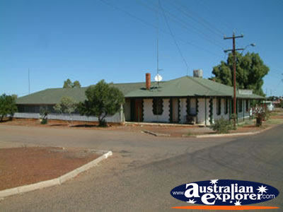 Yalgoo Street House . . . CLICK TO VIEW ALL YALGOO POSTCARDS