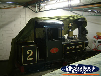 Perth Train Club Vintage Train . . . VIEW ALL PERTH (TRAIN CLUB) PHOTOGRAPHS