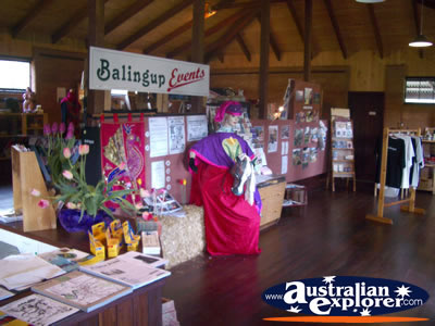 Balingup and District Tourist Information Centre . . . VIEW ALL BALINGUP PHOTOGRAPHS