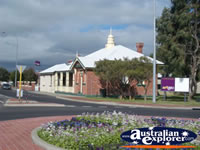 Pretty View of Busselton Courthouse Arts Complex . . . CLICK TO ENLARGE