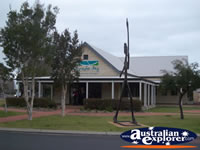 Busselton Visitor Centre . . . CLICK TO ENLARGE