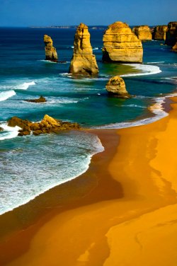 The 12 Apostles