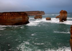 12 Apostles Angry Sea