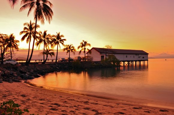 Sunsets By The Bay