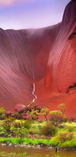 Uluru In The Wet