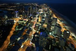     Gold  Coast   At Night
