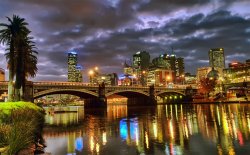 Looking Up The Yarra River (melbourne City)