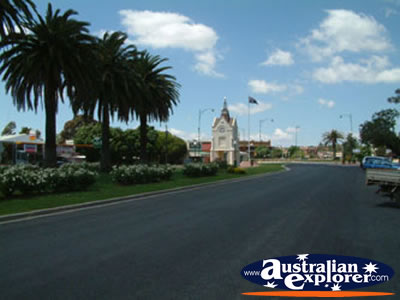 Junee Street . . . CLICK TO VIEW ALL JUNEE POSTCARDS