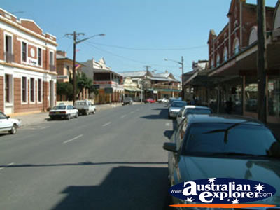 Main Street in Canowindra . . . CLICK TO VIEW ALL CANOWINDRA POSTCARDS