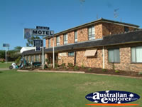 Griffith Acacia Motel . . . CLICK TO ENLARGE