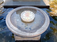 Gundagai Pioneers Washing Pool . . . CLICK TO ENLARGE