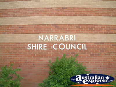 Narrabri Shire Council . . . CLICK TO VIEW ALL NARRABRI POSTCARDS