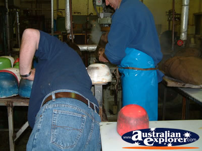 The Making of Akubras . . . CLICK TO VIEW ALL KEMPSEY (AKUBRA) POSTCARDS