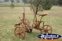 Hunter Valley Vintage Machinery . . . CLICK TO ENLARGE
