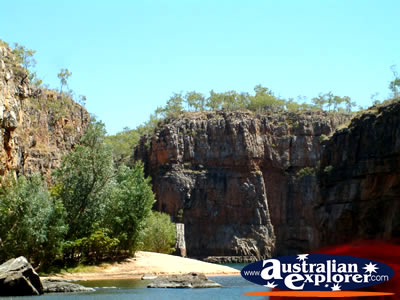 The Landscape and Scenery of Katherine Gorge . . . CLICK TO VIEW ALL KATHERINE GORGE POSTCARDS