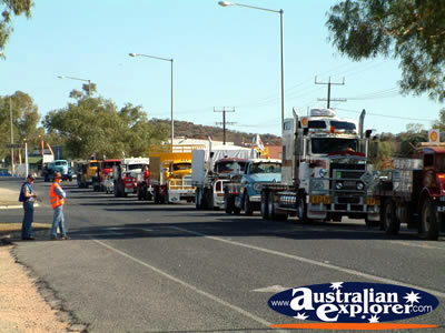 Alice Springs Transport Hall of Fame Parade Convoy . . . CLICK TO VIEW ALL ALICE SPRINGS POSTCARDS
