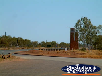 Thee Ways Roadhouse . . . VIEW ALL TENNANT CREEK PHOTOGRAPHS
