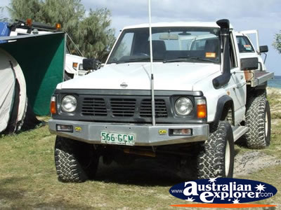 4x4 at Rainbow Beach . . . CLICK TO VIEW ALL FOUR WHEEL DRIVING POSTCARDS