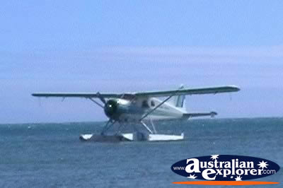 Seaplane Green Island . . . CLICK TO VIEW ALL SEA POSTCARDS