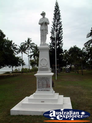 Port Douglas War Memorial . . . CLICK TO VIEW ALL PORT DOUGLAS POSTCARDS