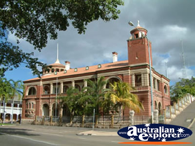 Townsville Building . . . CLICK TO VIEW ALL TOWNSVILLE POSTCARDS