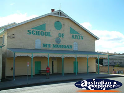Mt Morgan School of Arts . . . CLICK TO VIEW ALL MT MORGAN POSTCARDS