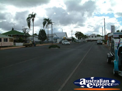Eidsvold Main Street . . . CLICK TO VIEW ALL EIDSVOLD POSTCARDS