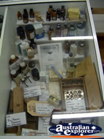 Winton Waltzing Matilda Centre Medicine Cabinet . . . CLICK TO ENLARGE