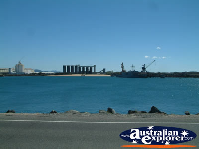 Port of Mackay . . . CLICK TO VIEW ALL MACKAY POSTCARDS