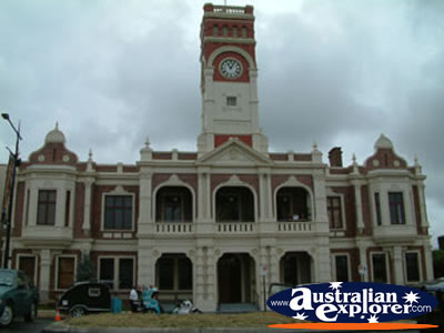Toowoomba Town Hall . . . CLICK TO VIEW ALL TOOWOOMBA POSTCARDS